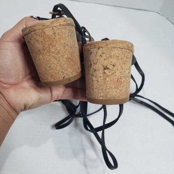 Aldo Pomeo Cork Chunky Heel Strappy Lace up Black Sandals Size 6 - Picture 8 of 10